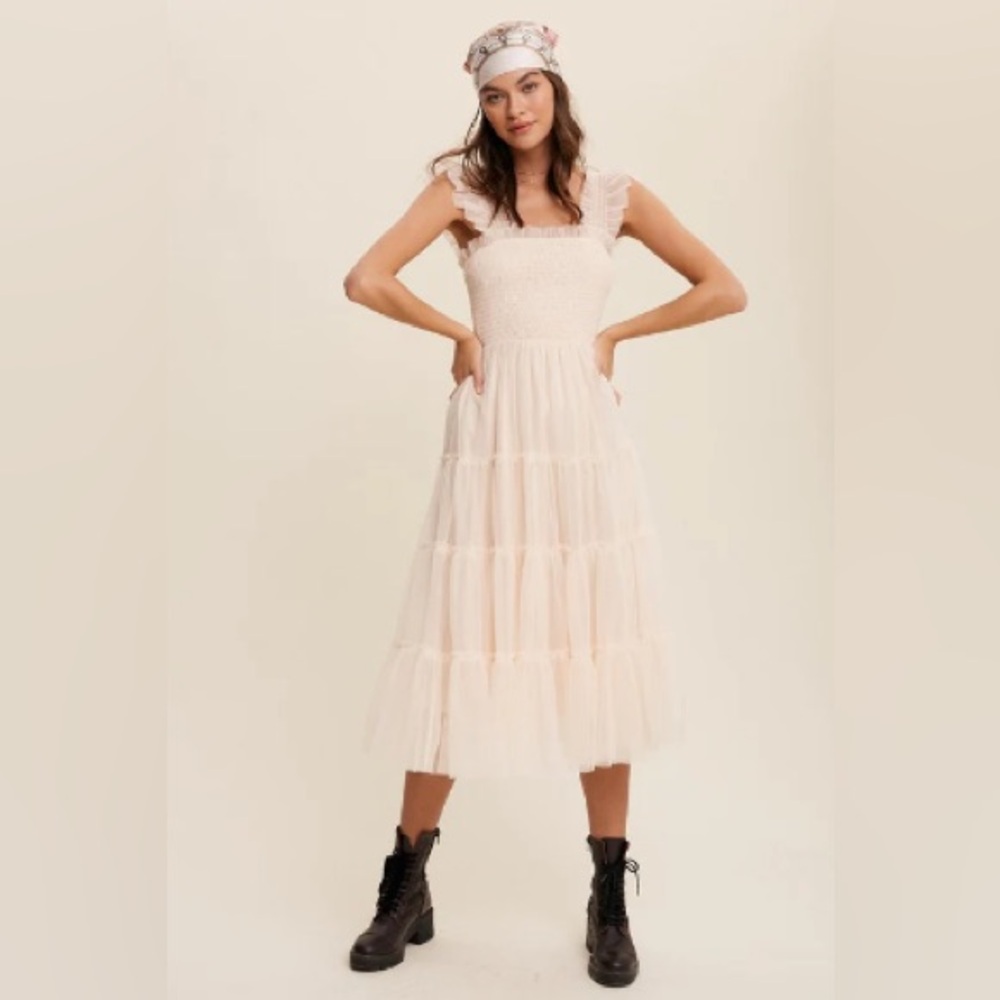 GRAY NWT Listicle Smocked Ruffle Tiered Mesh Midi Dress